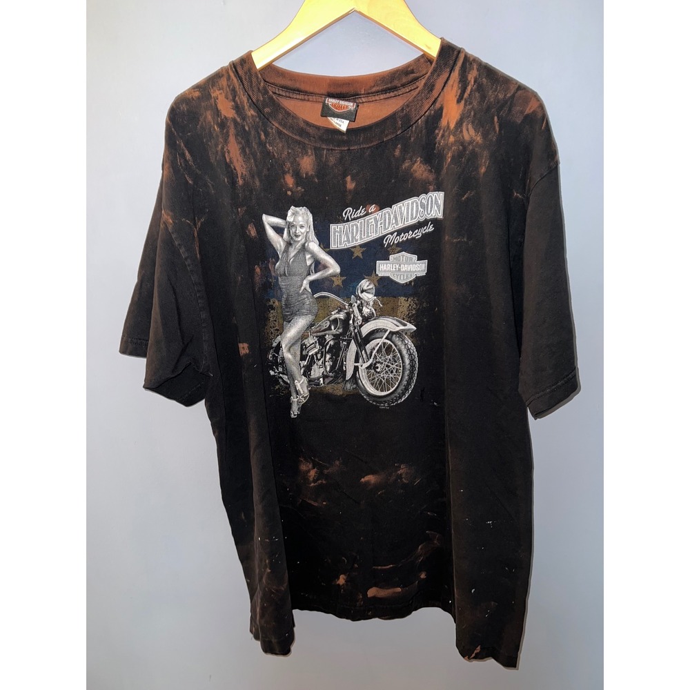 Harley Davidson Sydney Australia Bleach Wash Pinup Girl Graphic T-Shirt XXL